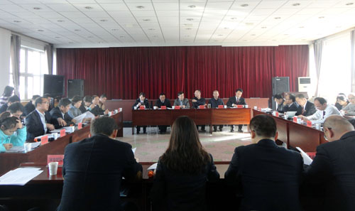 座谈会现场.jpg